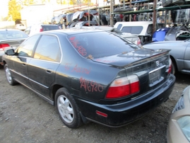 1997 HONDA ACCORD EX 4DR DARK GREEN 2.7L AT A16480